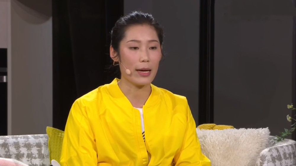 关颖、李玟、张艾嘉亮相。